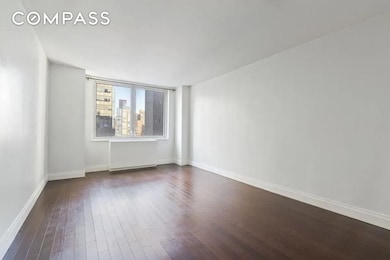 212 E 47th St unit 21D, New York, NY 10017 - photo 4