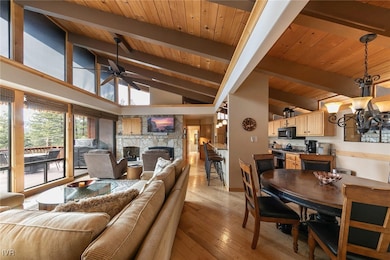 725 Fairview Blvd unit 11, Incline Village, NV 89451 - photo 7