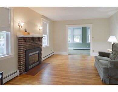 3 Dexter St, Peabody, MA 01960 - photo 4