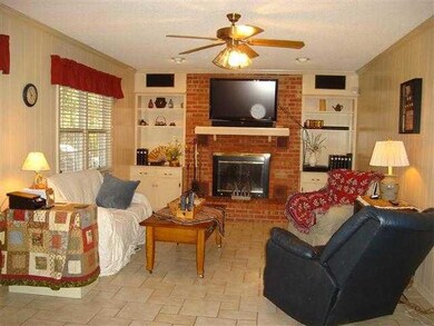 Den/Family/Great Room.