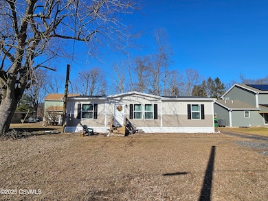 929 Mifflin Ave, Nescopeck, PA 18635 - photo 2