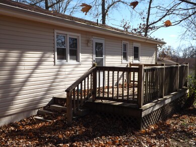 425 Dillon St, Crossville, TN 38555 - photo 2