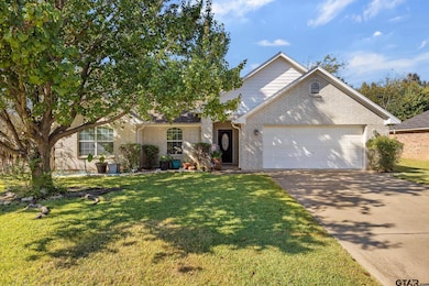 111 Bluebird Ln, Whitehouse, TX 75791 - photo 2