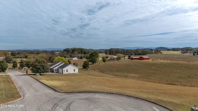 2524 Sierra Dr, Sweetwater, TN 37874 - photo 2