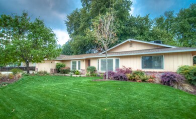 1923 El Verano St, Redding, CA 96002 - photo 2