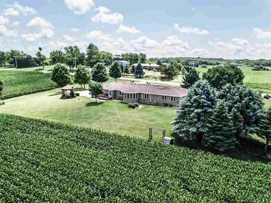 6512 Whalen Rd, Verona, WI 53593 - photo 2