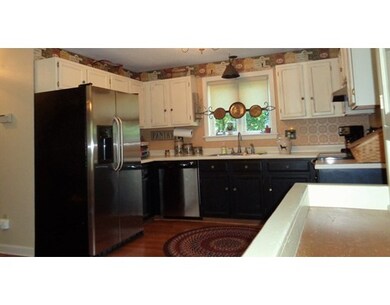 135 Glazier Rd, Barre, MA 01005 - photo 5