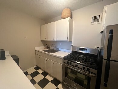 Hawthorne Place Condominium unit 6F, Boston, MA 02114 - photo 3