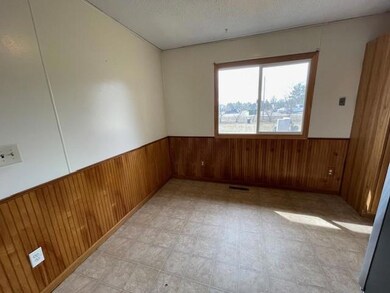 604 7th St W, Park Rapids, MN 56470 - photo 5