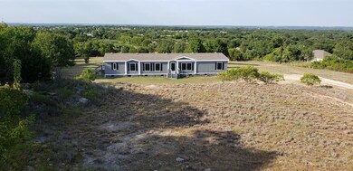 1085 Highland Cir, Springtown, TX 76082 - photo 2