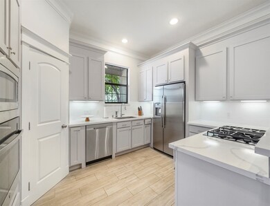 804 Enid St unit B, Houston, TX 77009 - photo 6