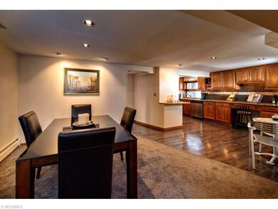 Very open kitchen and dinette