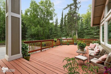 Exterior Front Deck 20180728-DW-5373-SMA