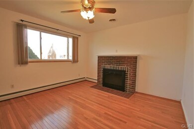 unlisted-address, Allentown, PA 18109 - photo 3
