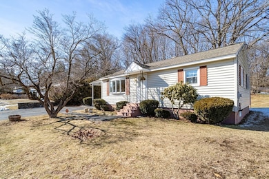 15 Phillips Rd, Leominster, MA 01453 - photo 4