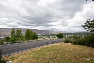 1933 Scenic Way, Clarkston, WA 99403 - photo 3