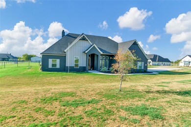 257 Agua Linda Dr, Godley, TX 76044 - photo 5