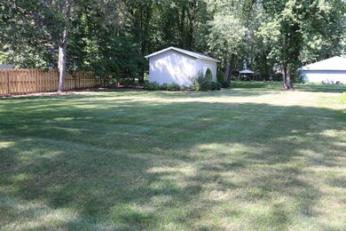 1/2 acre lot