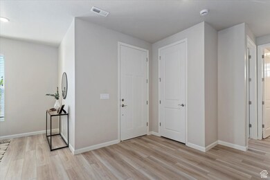 6177 W Stone Mount Way unit 589, South Jordan, UT 84009 - photo 3