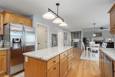 40 Highcrest Rd, Manchester, NH 03104 - photo 5