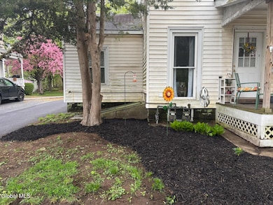 7 Traver St, Glens Falls, NY 12801 - photo 2