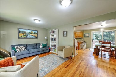 46 Revere Ave, West Warwick, RI 02893 - photo 2