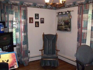 6 Greenlay St, Nashua, NH 03063 - photo 5