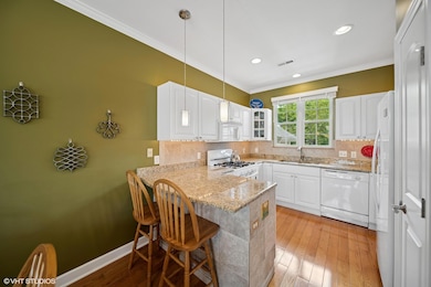 170 Lake Shore Dr unit B, Michigan City, IN 46360 - photo 5