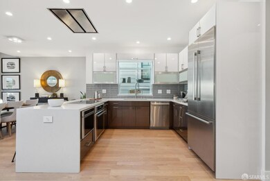 The large kitchen with breakfast bar and built-in 