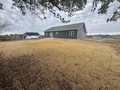 103 Graelyn Cir, Barneveld, WI 53507 - photo 4