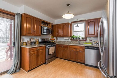 690 Kearsarge Way, Portsmouth, NH 03801 - photo 5