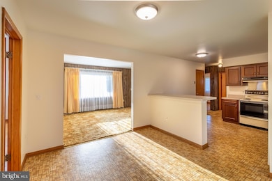 618 Fern Way, Sykesville, MD 21784 - photo 5