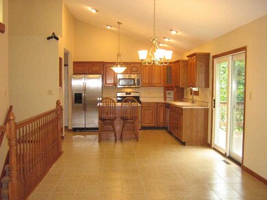 Extra large kitchen with cathedral ceiling for tha