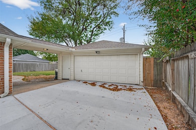 11519 Piping Rock Dr, Houston, TX 77077 - photo 5