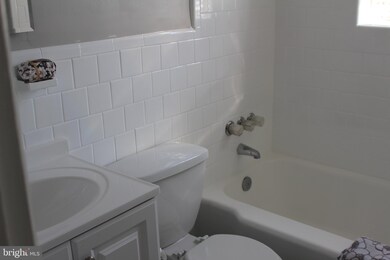 243 Mallow Hill Rd unit 2, Baltimore, MD 21229 - photo 5