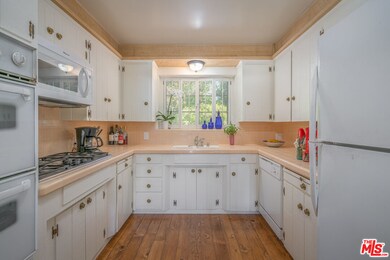 4720 Canoga Ave, Woodland Hills, CA 91364 - photo 6