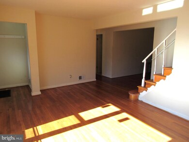 7516 Ingraham St, Hyattsville, MD 20784 - photo 3