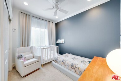 2116 Carnegie Ln unit B, Redondo Beach, CA 90278 - photo 2