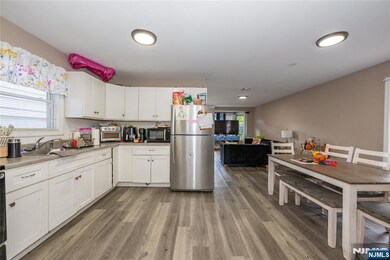 127 Godwin Ave, Paterson, NJ 07501 - photo 6