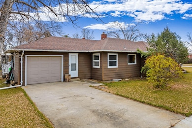 122 2nd St S, Stanford, MT 59479 - photo 3