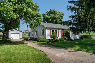 1304 Holloway Ln, Nicholasville, KY 40356 - photo 2