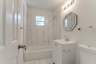 5238 Browncroft St, Houston, TX 77021 - photo 6