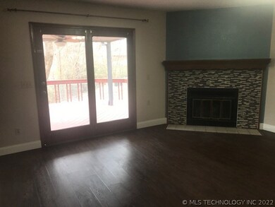 Doors to the patio and deck area, all new flooring