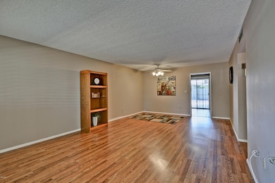 13605 N 111th Ave unit 116, Sun City, AZ 85351 - photo 3