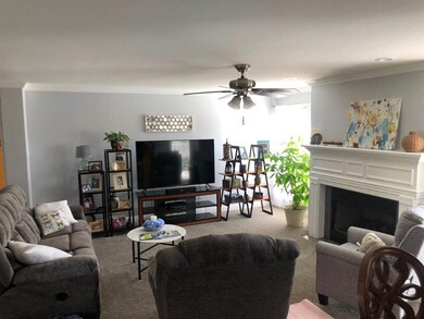 306 Cambridge Grove Cir, Alvaton, KY 42122 - photo 4