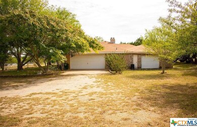 593 Lonesome Oak Dr, Copperas Cove, TX 76522 - photo 2