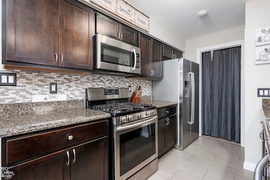 276 1st St unit 12, Rochester, MI 48307 - photo 7