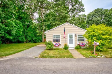 93 Tell St, Warwick, RI 02889 - photo 3