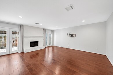 14130 Misty Meadow Ln, Houston, TX 77079 - photo 5