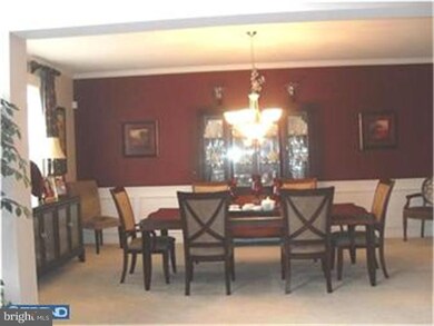 200 Huntingdon Dr, Williamstown, NJ 08094 - photo 3